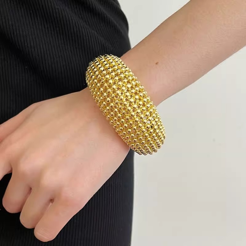 Luxury Bead Texture Open Cuff  - Minimalist Ring Stackable recension och pris