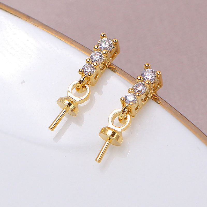 Domestic Copper 14K Gold, Prin - Pearl Stud Earrings recension och pris