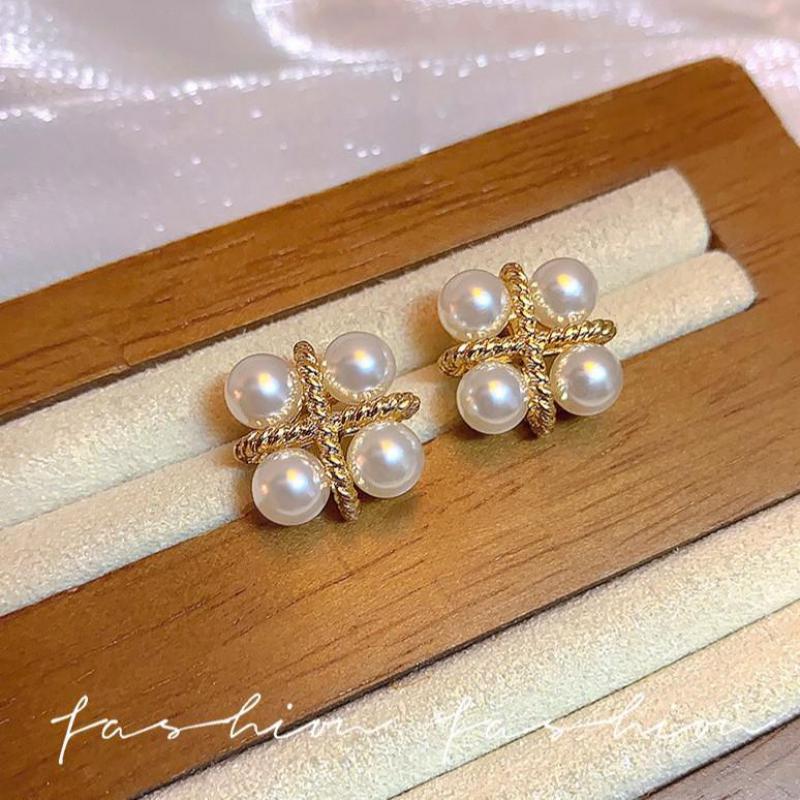 925 Silver Needle Korean Fashi - Pearl Stud Earrings recension och pris