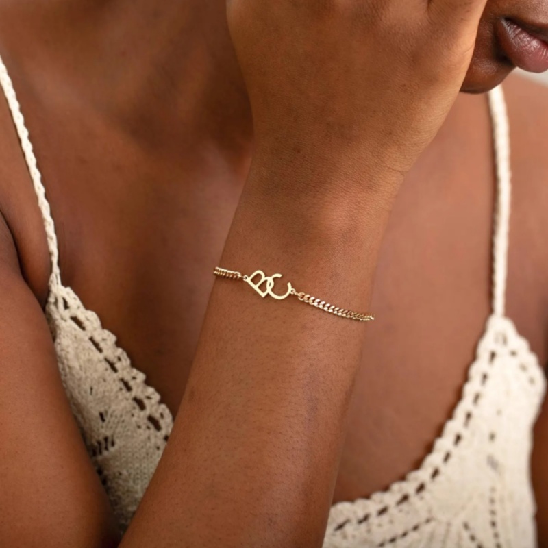 Dainty Minimalist Custom Initi - Minimalist Ring Stackable recension och pris