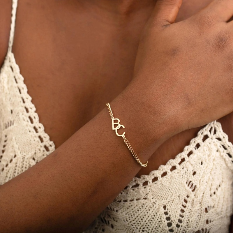 Dainty Minimalist Custom Initi - Minimalist Ring Stackable recension och pris