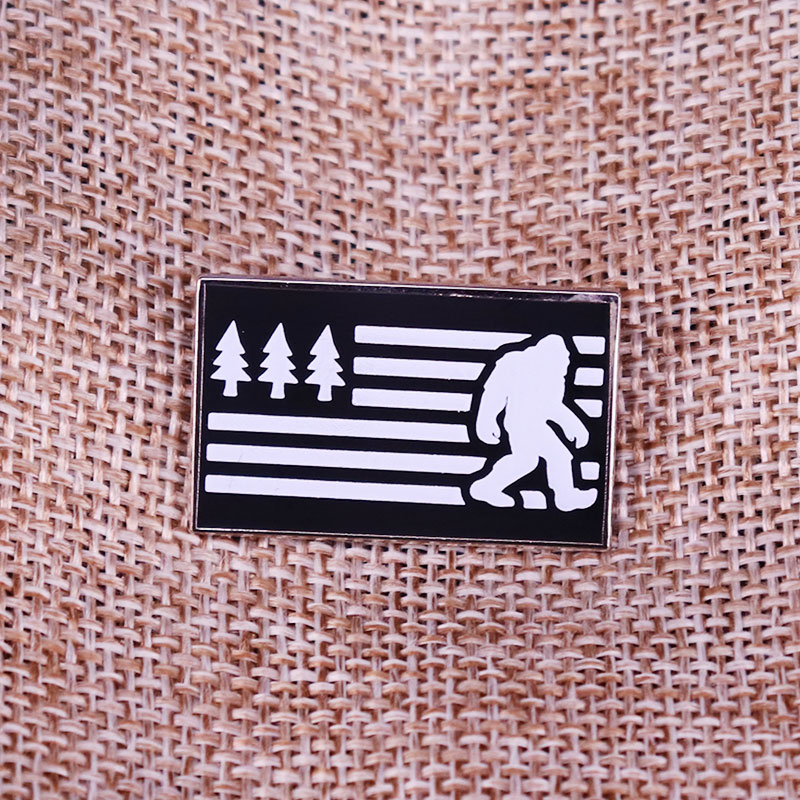 American Flag Bigfoot PNW Paci - Pacific Jewelry & Watches Los Angeles recension och pris
