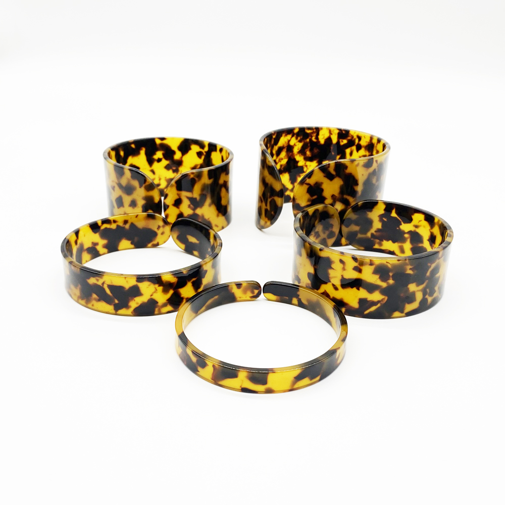 Beautiful Women Tortoiseshll B - Pacific Jewelry & Watches Los Angeles recension och pris